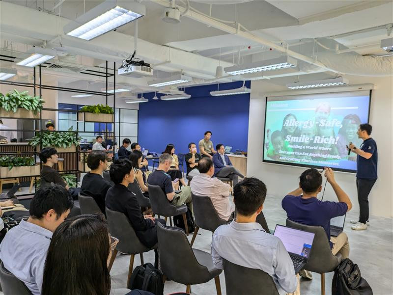 PtBio Inc. recently presented a pitch to fintech companies in Singapore as part of the "Hiroshima Unicorn 10" initiative